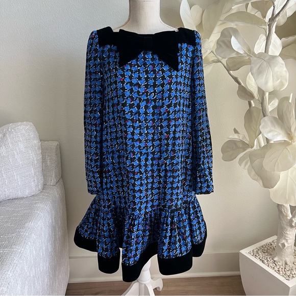 Vintage Carolina Herrera Blue And Black Long Sleeve Bow Silk Dress